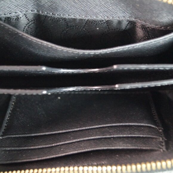Michael Kors Essential Zip Around Wallet Black Leather Phone Card Wristlet - Picture 3 of 5